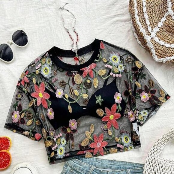 SHEER EBROIDERED FLORAL CROP TOP BLACK MEDIUM TULLE TEE T-SHIRT - Picture 1 of 6